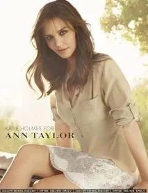 Кеті Холмс для літньої колекції Ann Taylor кеті