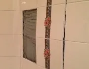 Чи класти плитку у ванній кімнаті у новобудові класти