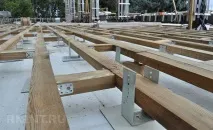 Монтаж терасної дошки із дерево-полімерного композиту дерево-полімерного