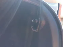 Очищення механізму висувної антени в автомобілі Toyota Camry 2001 висувної