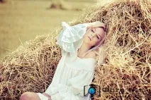 Пози для фотосесії на природі в парку влітку, взимку, восени, удвох у лісі фотосесії