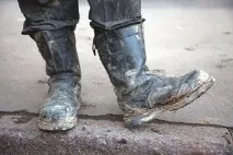 Робочі черевики У чому працюють московські зварювальники, будівельники та маляри працюють