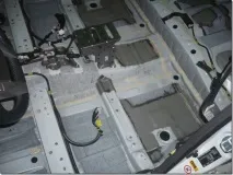 Шумоізоляція та заміна музики в Toyota Prius ZVW30, Автомобільний настановний центр заміна