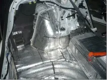 Шумоізоляція та заміна музики в Toyota Prius ZVW30, Автомобільний настановний центр музики