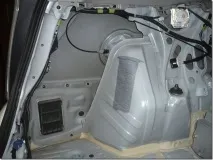 Шумоізоляція та заміна музики в Toyota Prius ZVW30, Автомобільний настановний центр шумоізоляція