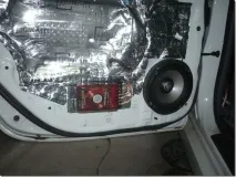 Шумоізоляція та заміна музики в Toyota Prius ZVW30, Автомобільний настановний центр toyota