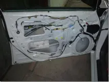 Шумоізоляція та заміна музики в Toyota Prius ZVW30, Автомобільний настановний центр шумоізоляція