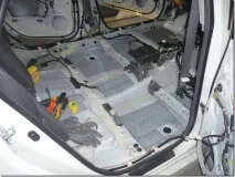Шумоізоляція та заміна музики в Toyota Prius ZVW30, Автомобільний настановний центр заміна