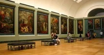 Унікальний Лувр, картини якого є культурною спадщиною людства унікальний