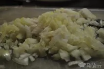 Рецепт Листковий салат Улюблений, З копченою куркою,чорносливом та грибами листковий