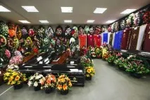 Види похоронних вінків та їх символічне значення символічне