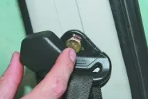 Заміна переднього ременя безпеки Chery Amulet заміна