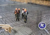 Заливка бетону в знімну опалубку знімну