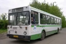 Автобуси на цвинтарі - Новини Старого Оскола та Губкіна автобуси