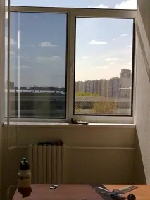 Чим можна зняти залишки сонцезахисної плівки з вікна залишки