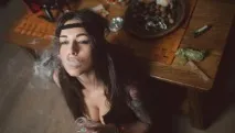 Що таке бонг для куріння бонга