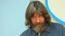 мене