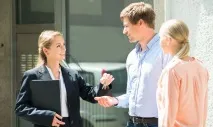 Чи є від маклера нерухомості реальна користь Ваш будинок нерухомості