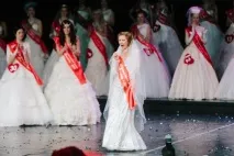 Головний Титул «Діамантової нареченої України - 2015» присуджено Ксенії Засухіній, р україни