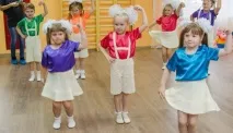 З історії перших програм для дитячого садка перших