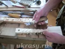 Виготовлення дерев’яної різьбленої кухонної лопатки «Первоцвіт» яної