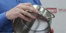Як ефективно відмити каструлю, що пригоріла. відмити