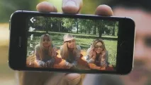 Як створити двійника на фото (клонувати об’єкти) на iPhone, Новини Apple фото