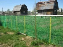 Сітка пластикова садова для забору використання переваги садова