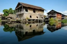 Люди, які живуть лише на воді живуть
