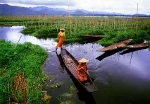 Люди, які живуть лише на воді люди