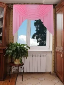Штори на арочні вікна для кухні. вікна