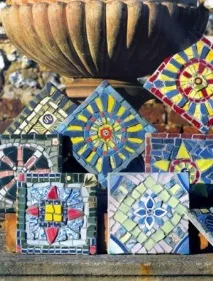 Оригінальна мозаїка своїми руками декор із битого посуду своїми