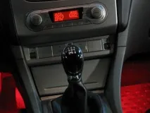 Перетяжка стелі Ford Focus в алькантару focus