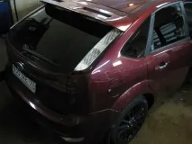 Перетяжка стелі Ford Focus в алькантару перетяжка