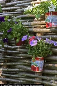 Вироби для прикраси двору своїми руками двору