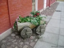 Вироби для прикраси двору своїми руками своїми