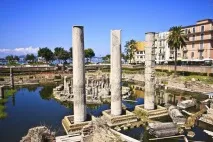Поццуолі (Pozzuoli), околиці Неаполя Неаполя