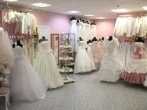Прокат весільного плаття – що треба знати треба