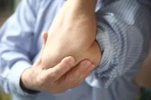 Робота ліктями доводиться