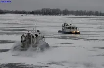 річка