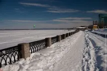 річка