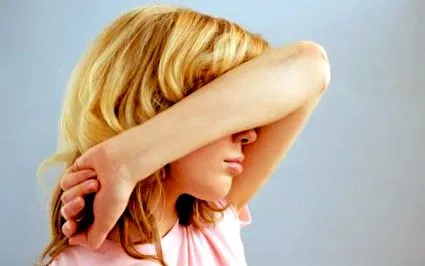 паразит главата