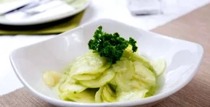 castravete salata