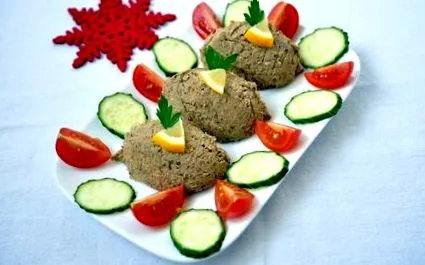 февруари февруари