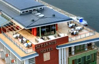 hotel jános