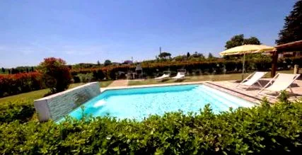întreținerii piscinei