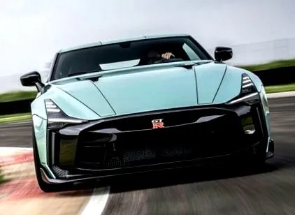 gt-r nissan