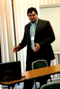 младите хора помогне президентството