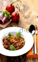 pastele bolognese