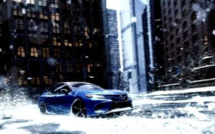 четири врати toyota
